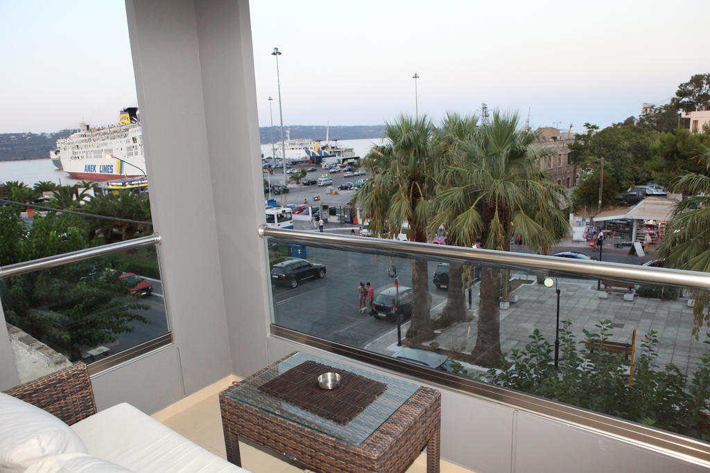 Oneiro Suites Souda Room photo