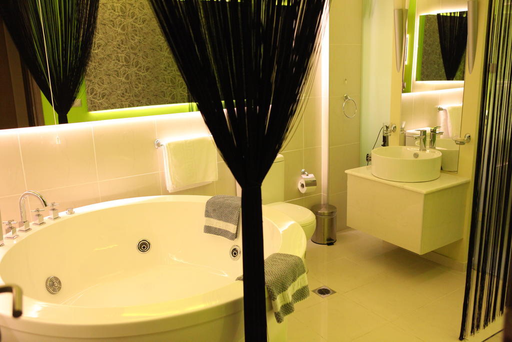 Oneiro Suites Souda Room photo