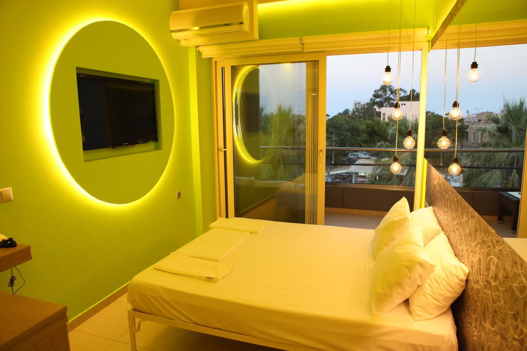 Oneiro Suites Souda Room photo
