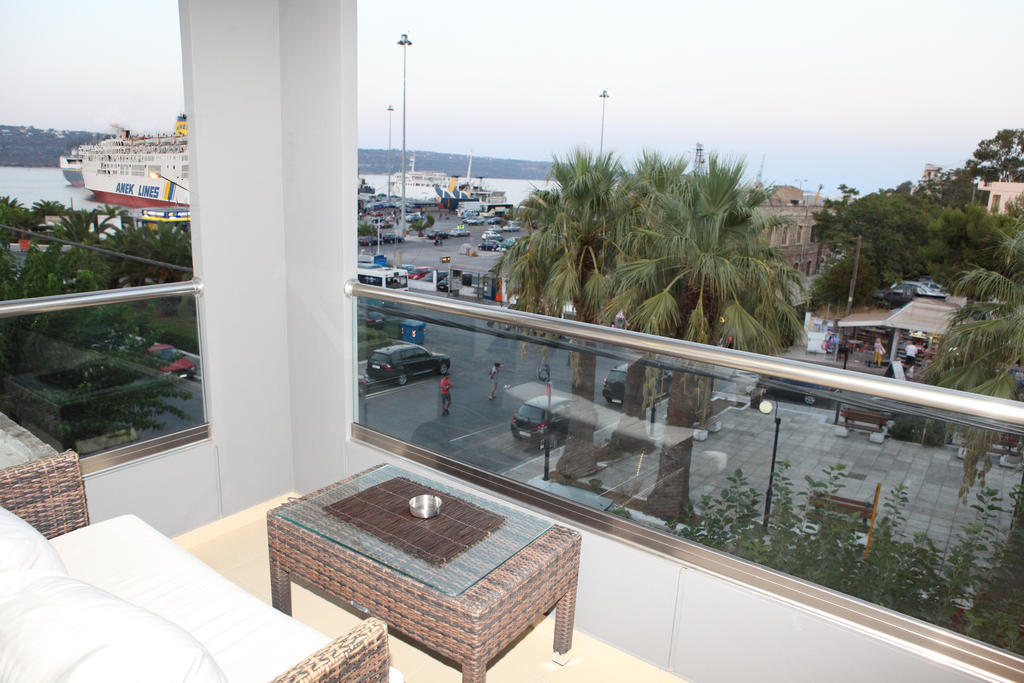 Oneiro Suites Souda Room photo