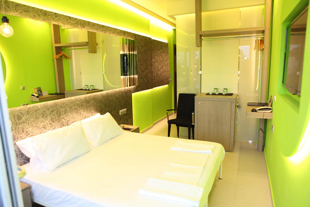 Oneiro Suites Souda Room photo